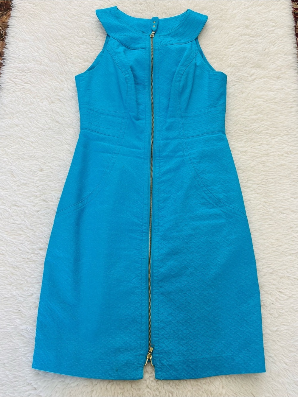 Muse Sleeveless Turquoise Zip-Front Straight Cut Dress Size 4